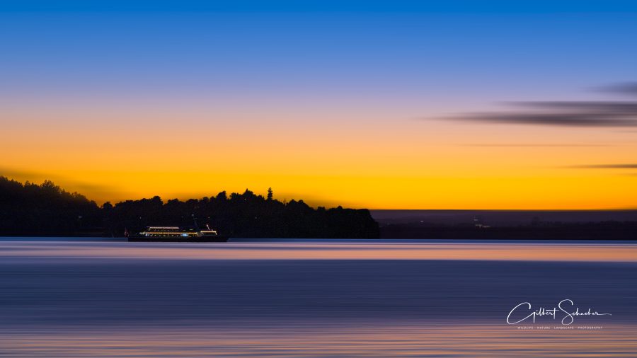 Zugersee Sonnenuntergang Schiff 1, Gilbert Photography